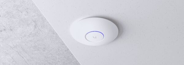 Acces Point Wi-Fi  6 Ubiquiti UniFi U6+ 2.4GHz(2x2)/5GHz(2x2) PoE 1x1G - obrazek 2